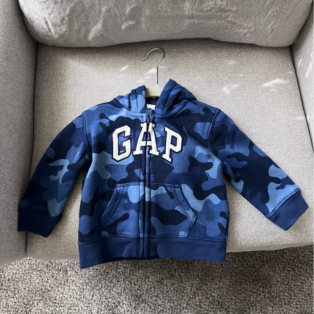 Baby gap camo jacket